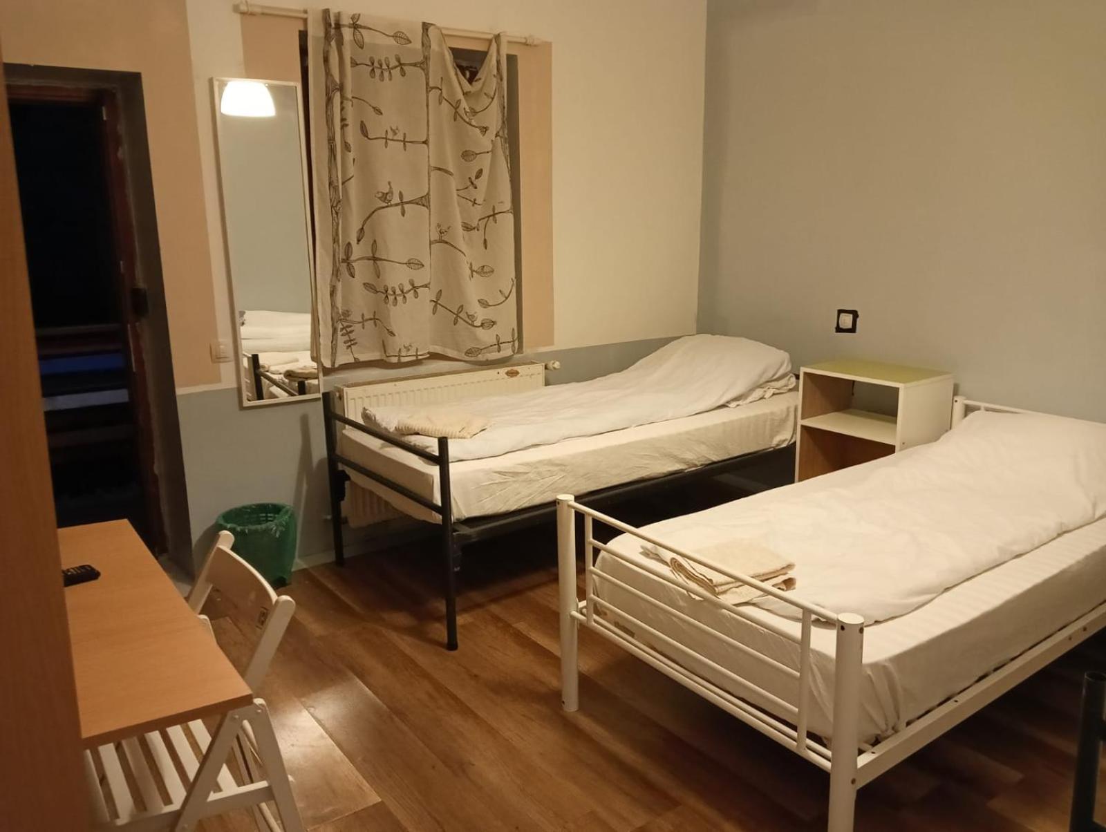 Zen Hostel คลูจ-นาโปกา ภายนอก รูปภาพ